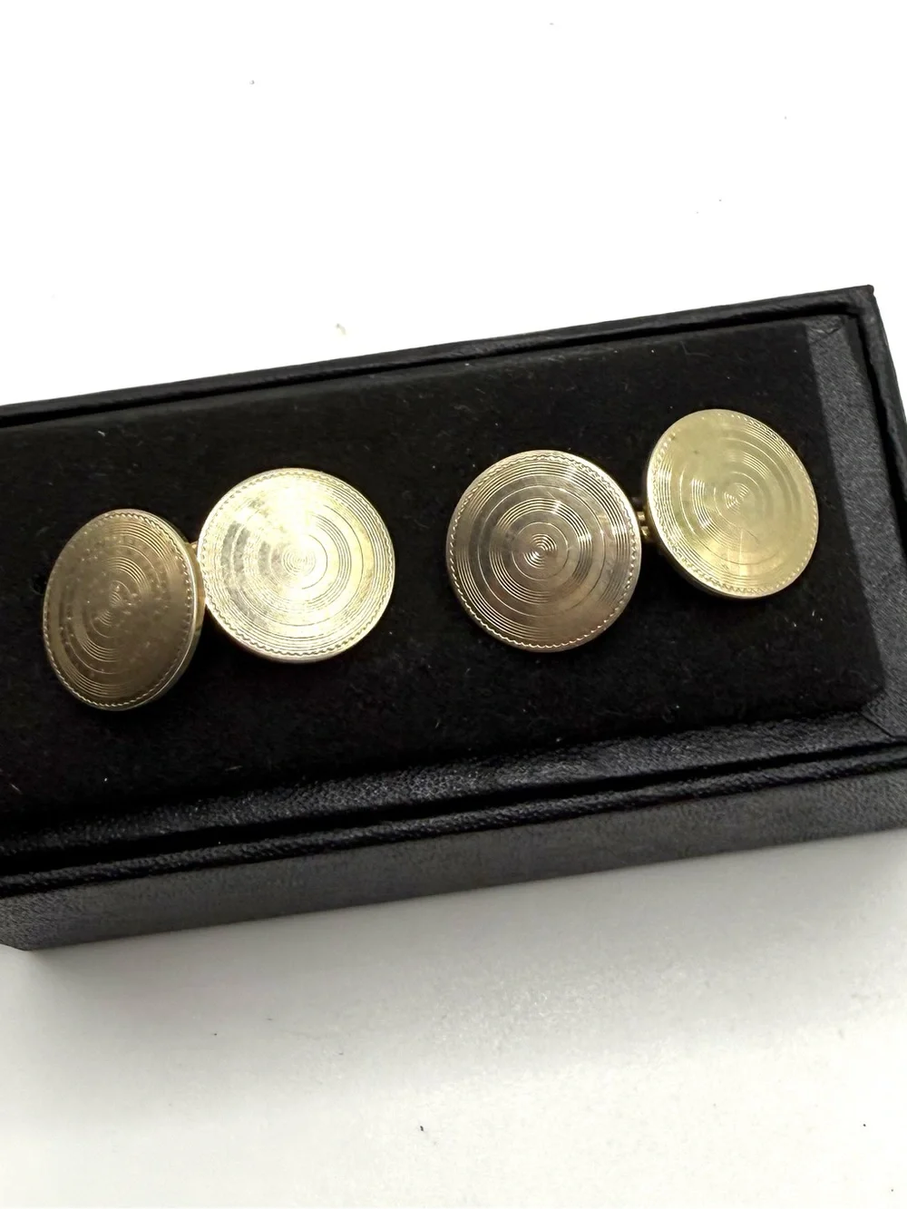 Art Deco Platinum Top White Gold Men's Round  Etched Cufflinks